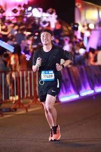 BIB: 
                            <button type="button" onclick="openModal(23955901)" class="btn btn-primary btn-sm float-right btn-popup" data-toggle="modal" data-target=".modal-high-quality">
                        <i class="fas fa-shopping-cart"></i> Add to Cart
                    </button>
                                            <button type="button" onclick="isThisMe(23955901, true)" class="btn btn-success btn-sm float-right btn-popup btn-isme hidden" data-toggle="tooltip" data-placement="bottom" title="นี่คือรูปของคุณใช่ไหม คลิกที่นี่เพื่อเอาเข้าอัลบั้ม">
                        <i class="fas fa-plus"></i> Add to album
                    </button>
                    <button type="button" onclick="isThisMe(23955901, false)" class="btn btn-warning btn-sm float-right btn-popup btn-isnotme hidden">
                        <i class="fas fa-ban"></i> Remove from album
                    </button>